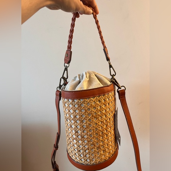 NWT Tommy Bahamas Handmade Woven Wicker Bucket Bag - Picture 10 of 14